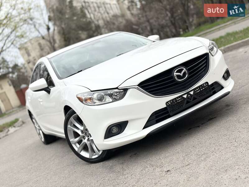 Седан Mazda 6 2015 в Киеве