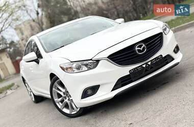 Седан Mazda 6 2015 в 