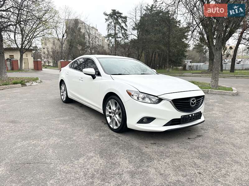 Седан Mazda 6 2015 в Киеве