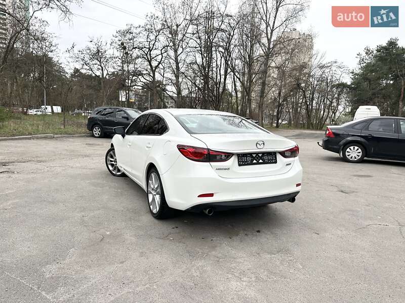 Седан Mazda 6 2015 в Киеве