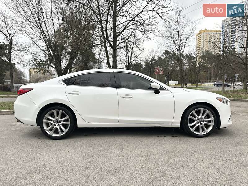 Седан Mazda 6 2015 в Киеве