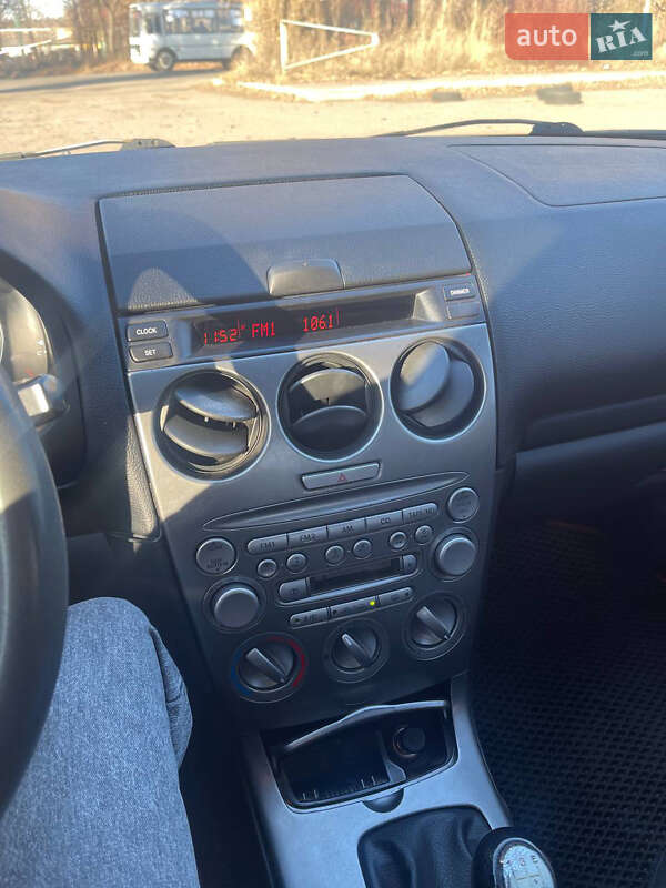 Седан Mazda 6 2004 в Черкасах