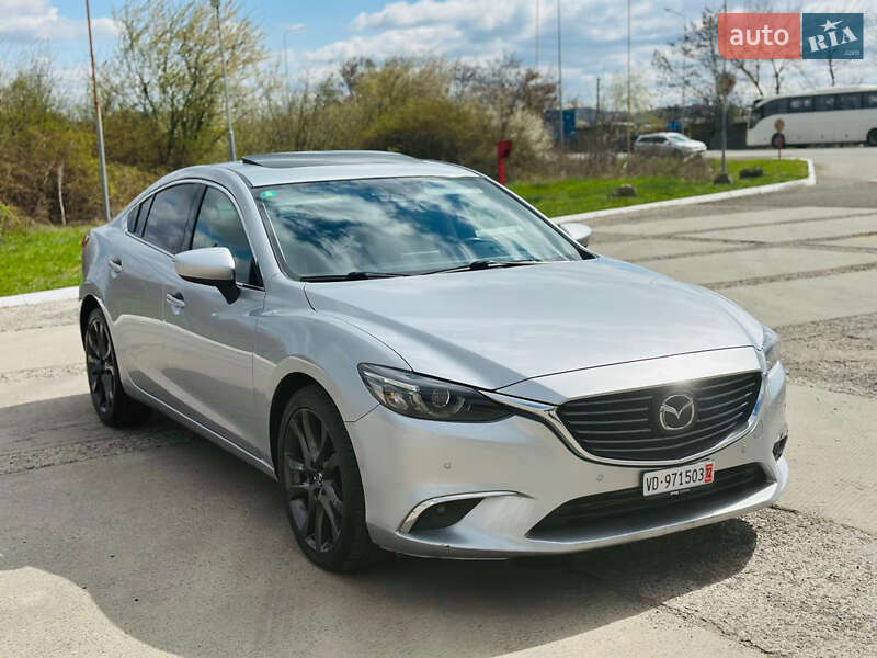 Седан Mazda 6 2016 в Ужгороді