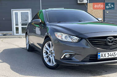 Седан Mazda 6 2015 в 
