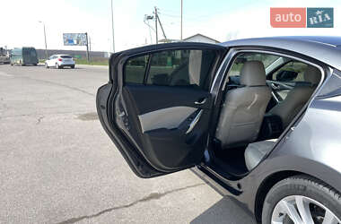 Седан Mazda 6 2015 в 
