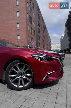 Седан Mazda 6 2016 в 