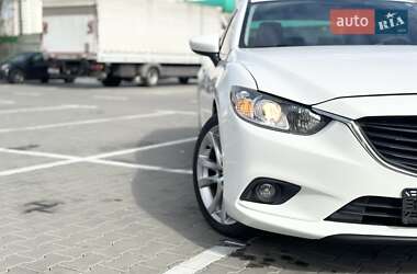 Седан Mazda 6 2015 в 