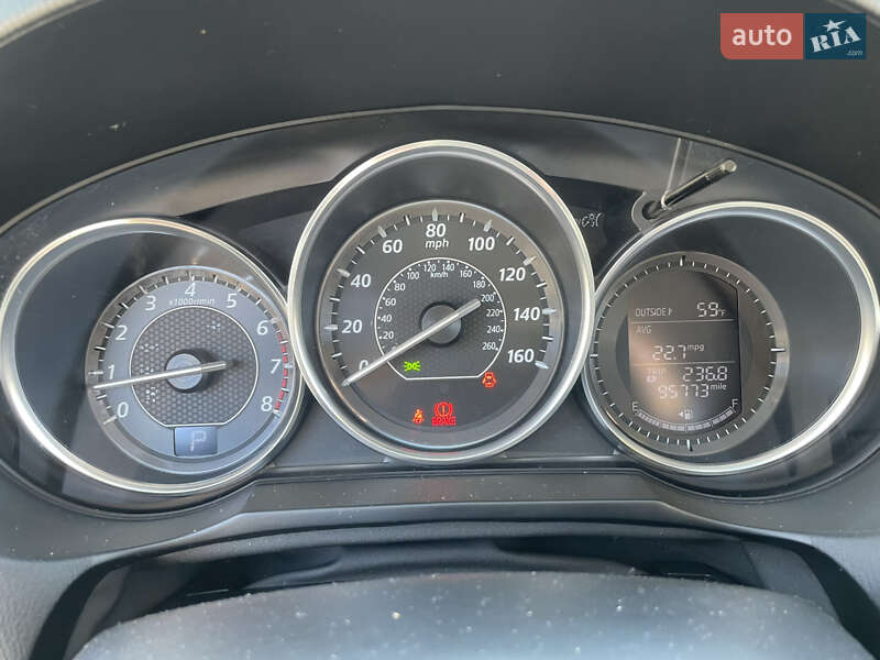 Седан Mazda 6 2014 в Львове