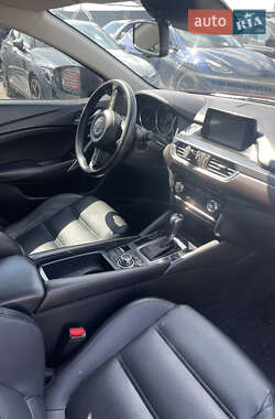 Седан Mazda 6 2017 в 