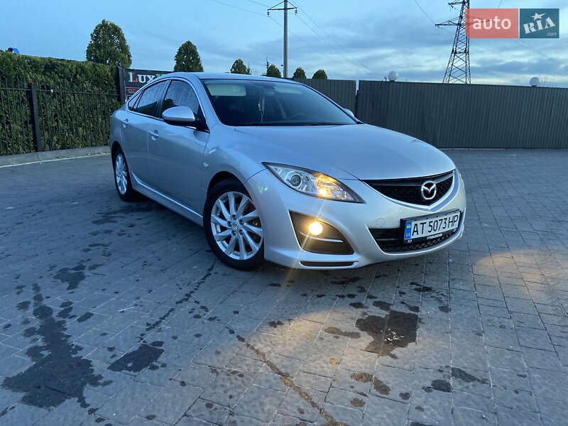 Лифтбек Mazda 6 2010 в 