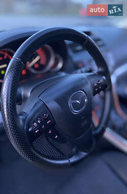 Лифтбек Mazda 6 2010 в 