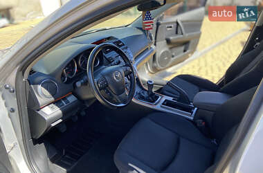 Лифтбек Mazda 6 2010 в 