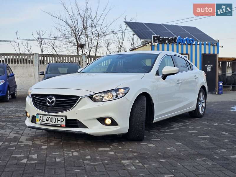 Седан Mazda 6 2014 в 