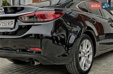 Седан Mazda 6 2014 в 