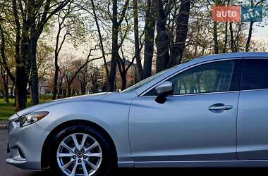 Седан Mazda 6 2015 в 
