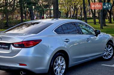 Седан Mazda 6 2015 в 