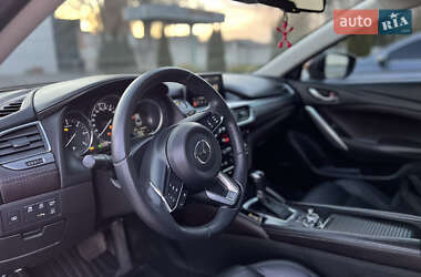 Седан Mazda 6 2017 в 