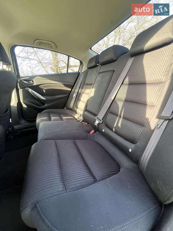 Седан Mazda 6 2017 в Киеве