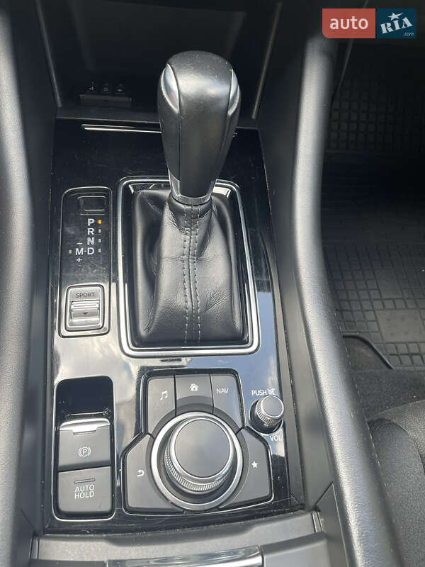 Седан Mazda 6 2018 в Хмельницком
