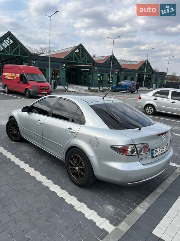 Лифтбек Mazda 6 2007 в Киеве