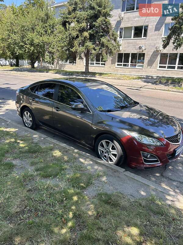 Лифтбек Mazda 6 2011 в 