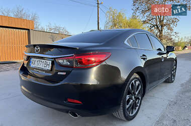 Седан Mazda 6 2015 в 