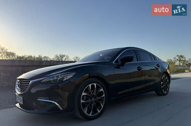 Седан Mazda 6 2015 в 