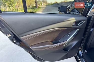 Седан Mazda 6 2015 в 
