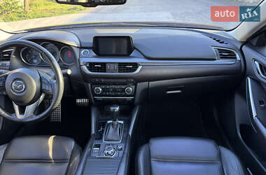 Седан Mazda 6 2015 в 
