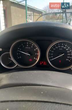 Седан Mazda 6 2010 в 