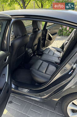 Седан Mazda 6 2013 в 