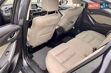 Седан Mazda 6 2016 в 