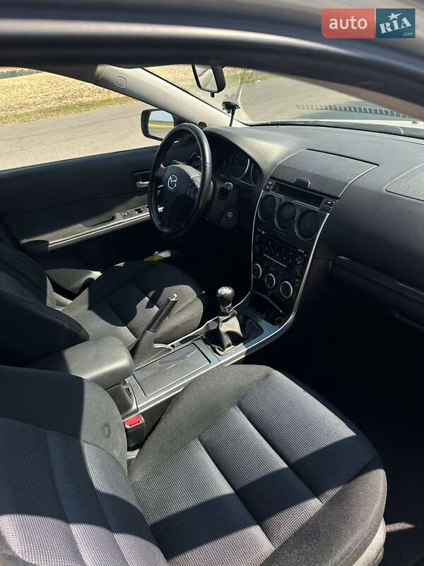 Седан Mazda 6 2006 в Гайвороне