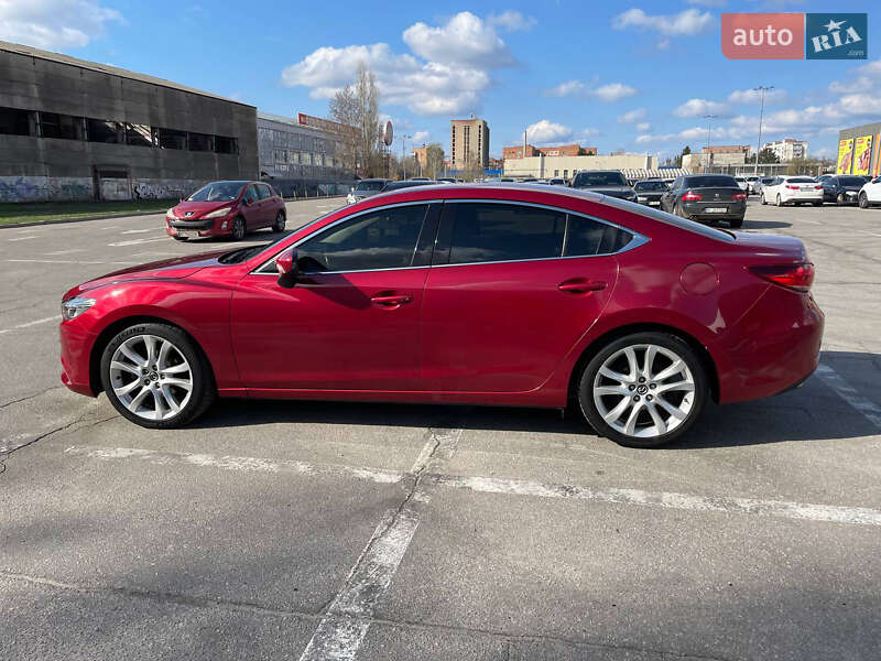 Седан Mazda 6 2014 в Полтаве