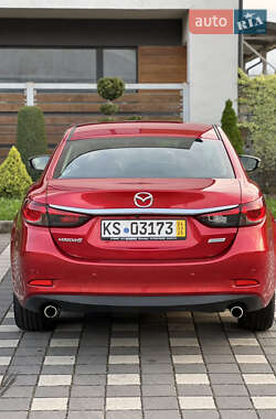 Седан Mazda 6 2013 в 