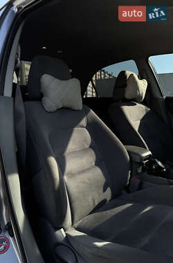 Седан Mazda 6 2003 в 