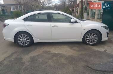 Седан Mazda 6 2010 в 
