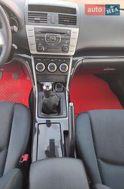 Лифтбек Mazda 6 2009 в 