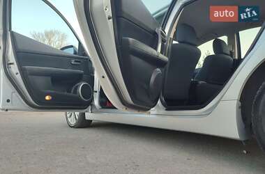 Лифтбек Mazda 6 2009 в 