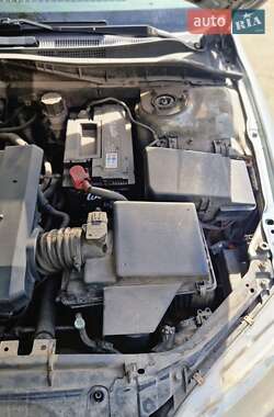 Седан Mazda 6 2002 в 