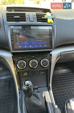 Універсал Mazda 6 2011 в 