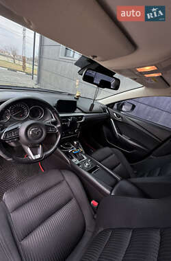 Седан Mazda 6 2017 в 