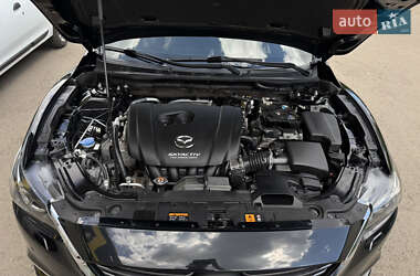 Седан Mazda 6 2017 в 