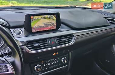 Седан Mazda 6 2016 в 