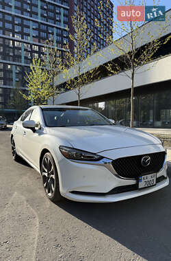 Седан Mazda 6 2018 в 
