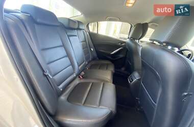 Седан Mazda 6 2015 в 