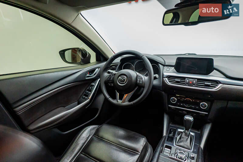 Седан Mazda 6 2016 в Києві