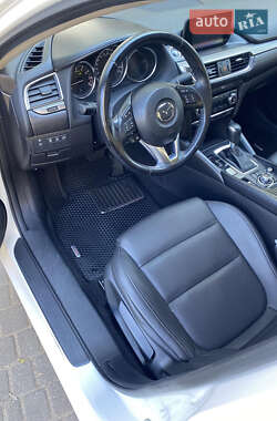Седан Mazda 6 2016 в 