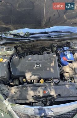 Седан Mazda 6 2004 в 