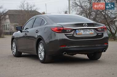 Седан Mazda 6 2015 в 